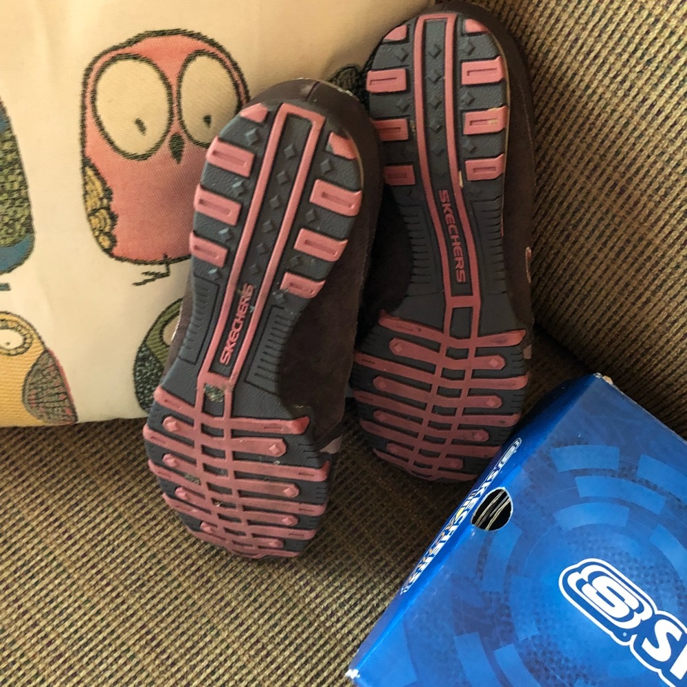 Skechers, slip-ons; worn once/twice - Picture 2 of 3